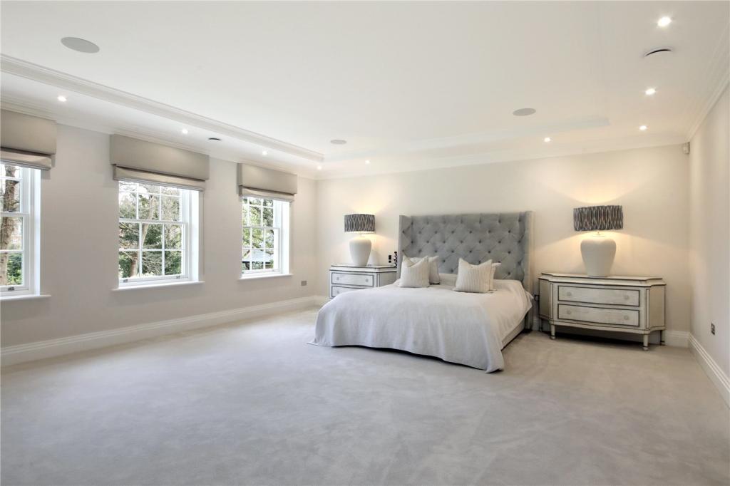 37928_GUC210034_IMG_12_0000