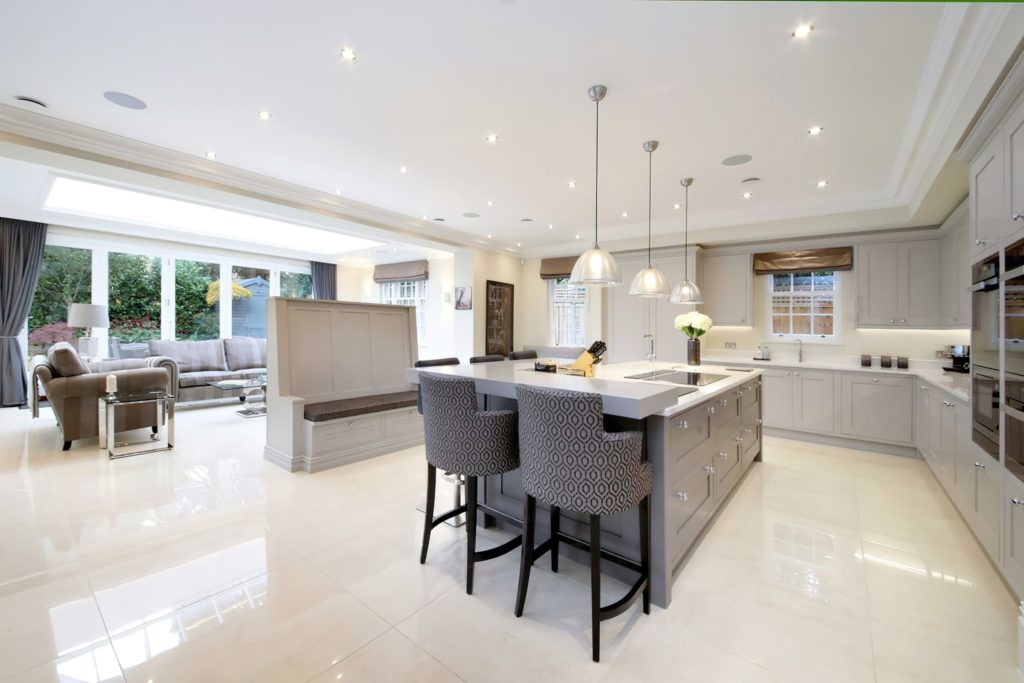 4020972a-2f59-48e3-b233-f7dce408e9ca-0-standard-scale-2_00x