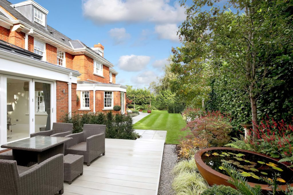 fb17f406-3384-48a7-9f9e-3271fbf29bce-0-standard-scale-2_00x