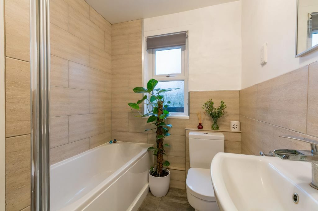 49305_S151069_IMG_14_0000-standard-height-1200px