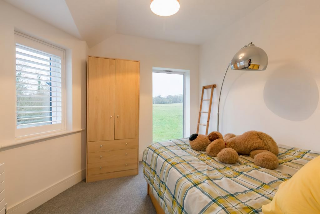 49305_S151069_IMG_21_0000-standard-height-1200px