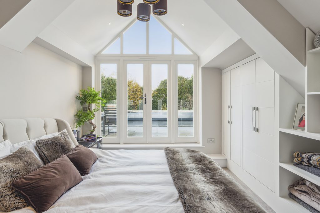 Beechwood West2c Beechwood Avenue2c Weybridge2c Surrey2c KT13 9TD-16